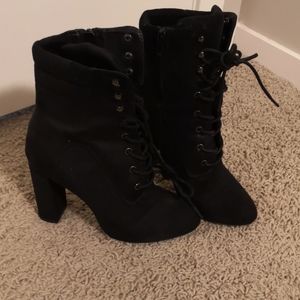 Size 6.5 Lace up ankle boots